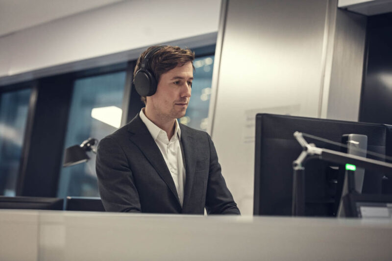 man on call with wireless headset 